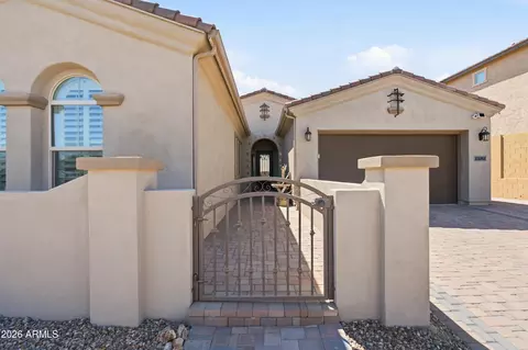 Exterior - 16520 S 6th Pl, Phoenix, AZ 85048 photo 6 of 34
