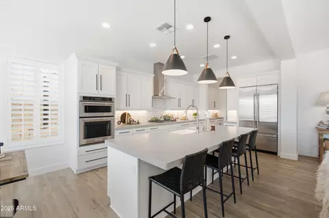 Kitchen - 16520 S 6th Pl, Phoenix, AZ 85048 photo 2 of 7
