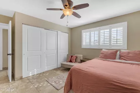 Bedroom - 5525 E Thomas Rd #D5, Phoenix, AZ 85018 photo 4 of 5