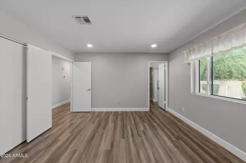 Bedroom - 4016 E Shangri La Rd, Phoenix, AZ 85028 photo 1 of 1