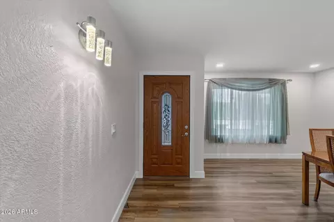 Entry Way - 4016 E Shangri La Rd, Phoenix, AZ 85028 photo 1 of 1