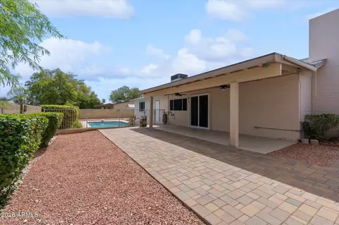 Exterior - 4016 E Shangri La Rd, Phoenix, AZ 85028 photo 1 of 4