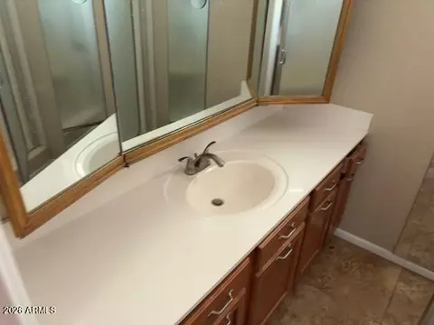 Bath - 6118 E Dallas St, Mesa, AZ 85205 photo 1 of 1