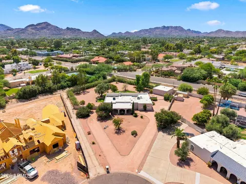 9808 N 64th Pl, Paradise Valley, AZ 85253