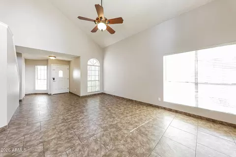 Living - 525 E Taro Ln, Phoenix, AZ 85024 photo 4 of 4