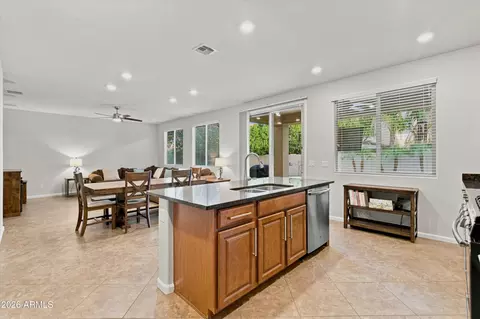 Kitchen - 3501 E Apricot Ln, Gilbert, AZ 85298 photo 4 of 4
