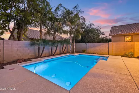 Exterior - 3501 E Apricot Ln, Gilbert, AZ 85298 photo 9 of 12