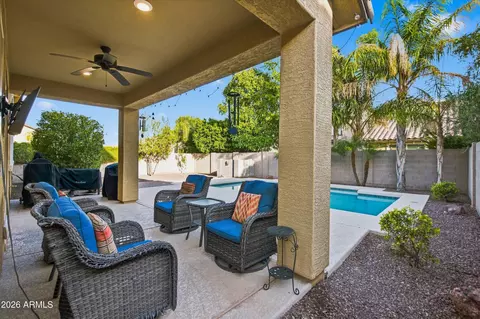 Exterior - 3501 E Apricot Ln, Gilbert, AZ 85298 photo 6 of 12