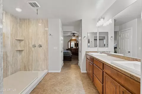 Entry Way - 3501 E Apricot Ln, Gilbert, AZ 85298 photo 2 of 3