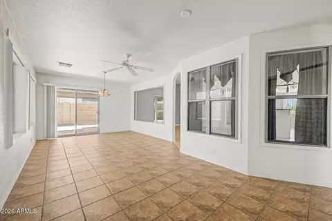 Living - 11332 E Navarro Ave, Mesa, AZ 85209 photo 2 of 5