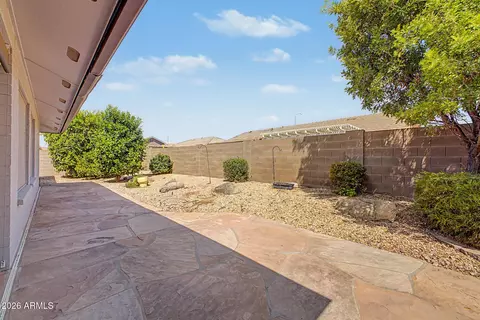 Exterior - 11332 E Navarro Ave, Mesa, AZ 85209 photo 4 of 6
