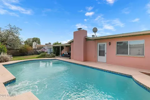 3850 W Carol Ave, Phoenix, AZ 85051