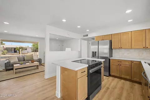 Kitchen - 5325 E Des Moines St, Mesa, AZ 85205 photo 1 of 2