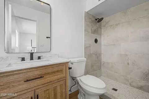 Bath - 5325 E Des Moines St, Mesa, AZ 85205 photo 1 of 2