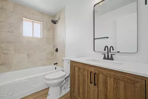 Bath - 5325 E Des Moines St, Mesa, AZ 85205 photo 2 of 2