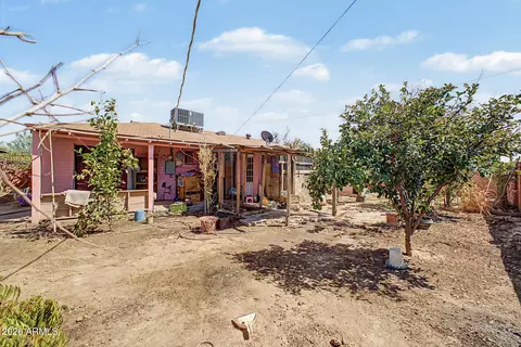 Exterior - 6020 N 31st Dr, Phoenix, AZ 85017 photo 3 of 5