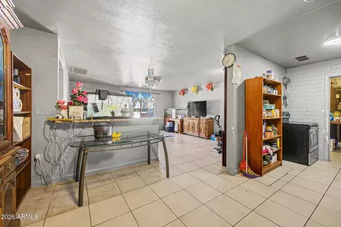 Entry Way - 6020 N 31st Dr, Phoenix, AZ 85017 photo 1 of 1
