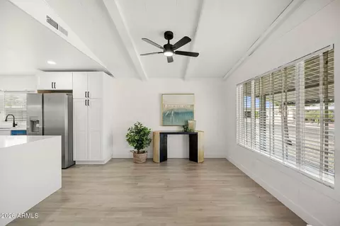 Living - 9019 E Cactus Ln S, Sun Lakes, AZ 85248 photo 3 of 3