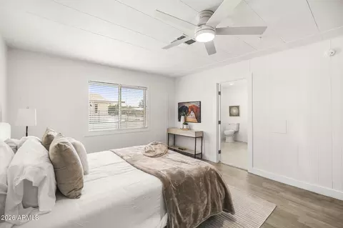 Bedroom - 9019 E Cactus Ln S, Sun Lakes, AZ 85248 photo 2 of 5