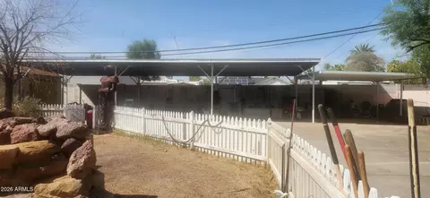 Exterior - 1636 E Glenrosa Ave, Phoenix, AZ 85016 photo 2 of 6