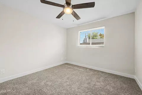 Bedroom - 3224 E Sweetwater Ave, Phoenix, AZ 85032 photo 5 of 8