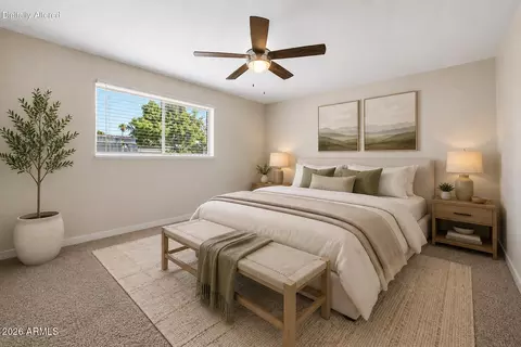 Bedroom - 3224 E Sweetwater Ave, Phoenix, AZ 85032 photo 1 of 8