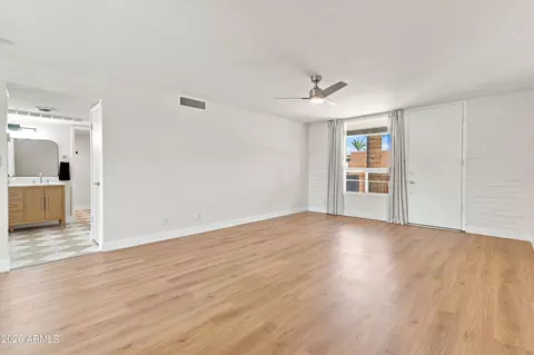 Living - 3737 E Turney Ave #226, Phoenix, AZ 85018 photo 2 of 2