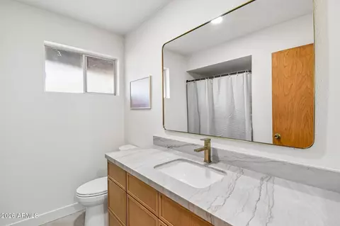 Bath - 1042 E 3rd St, Mesa, AZ 85203 photo 5 of 5