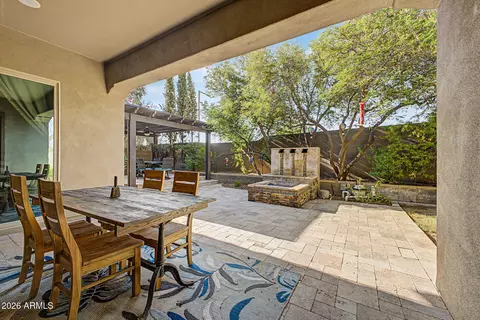 Exterior - 3726 E Cat Balue Dr, Phoenix, AZ 85050 photo 2 of 11