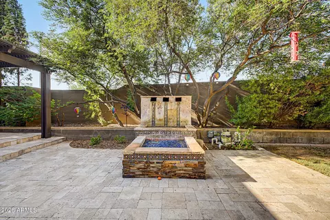 Exterior - 3726 E Cat Balue Dr, Phoenix, AZ 85050 photo 4 of 11