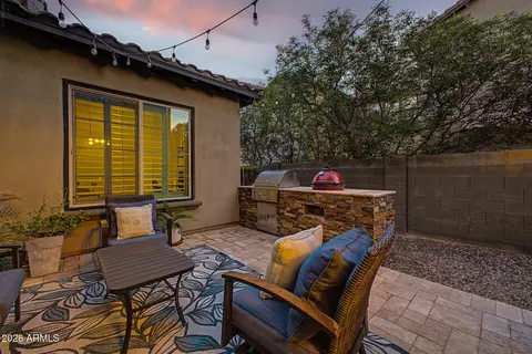 Exterior - 3726 E Cat Balue Dr, Phoenix, AZ 85050 photo 5 of 11