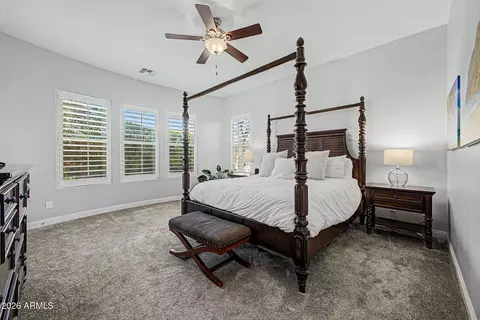 Bedroom - 3726 E Cat Balue Dr, Phoenix, AZ 85050 photo 1 of 7