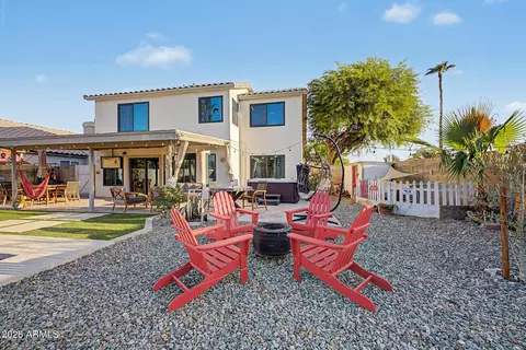 Exterior - 2902 E Saltsage Dr, Phoenix, AZ 85048 photo 7 of 18
