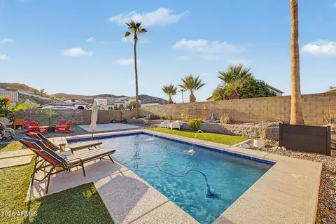 Exterior - 2902 E Saltsage Dr, Phoenix, AZ 85048 photo 9 of 18