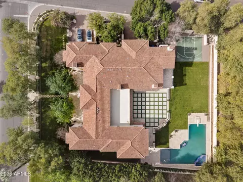 View/Area - 5402 Exeter Blvd, Phoenix, AZ 85018 photo 2 of 3