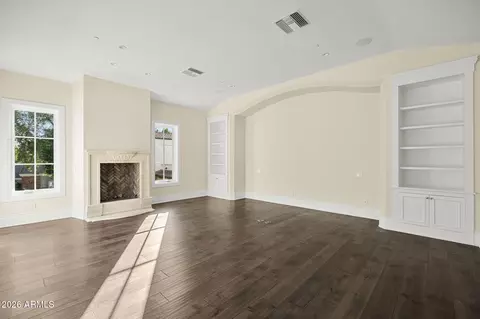 Living - 5402 Exeter Blvd, Phoenix, AZ 85018 photo 11 of 14