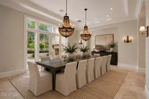 Dining - 5402 Exeter Blvd, Phoenix, AZ 85018 photo 1 of 1