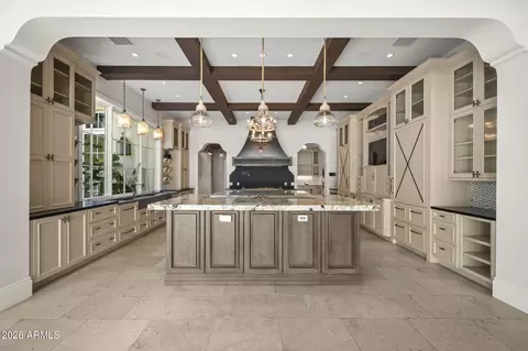 Kitchen - 5402 Exeter Blvd, Phoenix, AZ 85018 photo 3 of 9