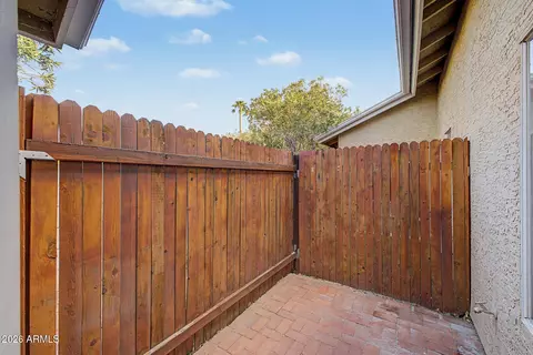 Exterior - 2929 E Broadway Rd #87, Mesa, AZ 85204 photo 2 of 7