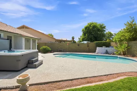 Exterior - 1514 E Bruce Ave, Gilbert, AZ 85234 photo 6 of 12