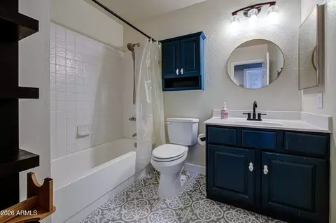 Bath - 4815 E La Puente Ave, Phoenix, AZ 85044 photo 2 of 2