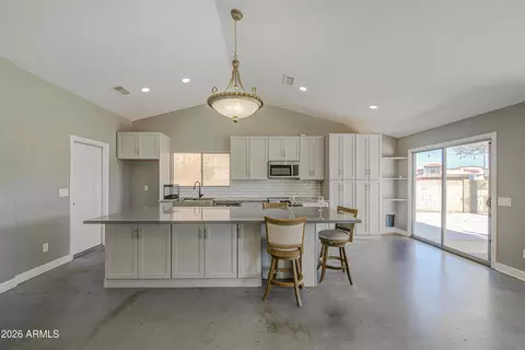 Kitchen - 4815 E La Puente Ave, Phoenix, AZ 85044 photo 3 of 7