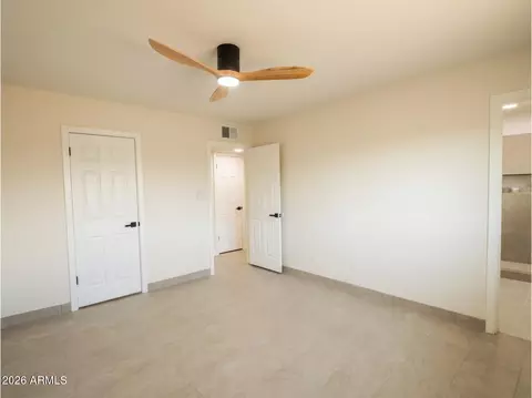 Bedroom - 4147 W Echo Ln, Phoenix, AZ 85051 photo 5 of 11