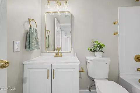 Bath - 2438 W Jacinto Ave, Mesa, AZ 85202 photo 2 of 3