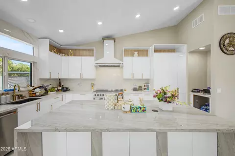 Kitchen - 1732 W Commerce Ave, Gilbert, AZ 85233 photo 2 of 3
