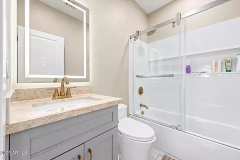 Bath - 1732 W Commerce Ave, Gilbert, AZ 85233 photo 3 of 3