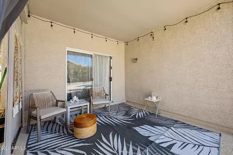 Exterior - 4640 E Michelle Dr, Phoenix, AZ 85032 photo 3 of 7