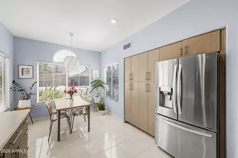 Kitchen - 4640 E Michelle Dr, Phoenix, AZ 85032 photo 3 of 3