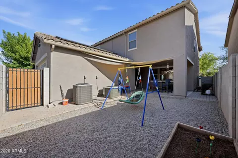 Exterior - 4066 E Cathy Dr, Gilbert, AZ 85296 photo 4 of 5