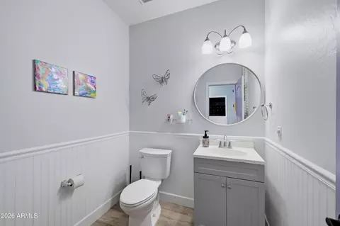Bath - 4066 E Cathy Dr, Gilbert, AZ 85296 photo 4 of 4